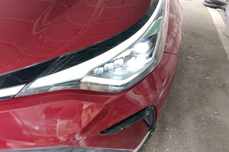 Used Toyota IZOA 2021 2.0L Yichi Version
