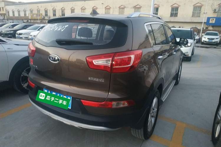 Used Kia Sportage R 2014 2.0L Automatic Two-Wheel Drive GLS Trim
