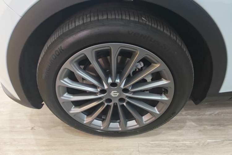 Used Leapmotor C11 2024 All-Electric 580 Luxury Edition
