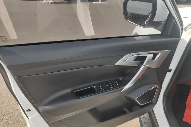 Used Geely Auto Emgrand X7 Sport 2021 1.8TD DCT Two-Wheel Drive Asian Games Comfort Edition