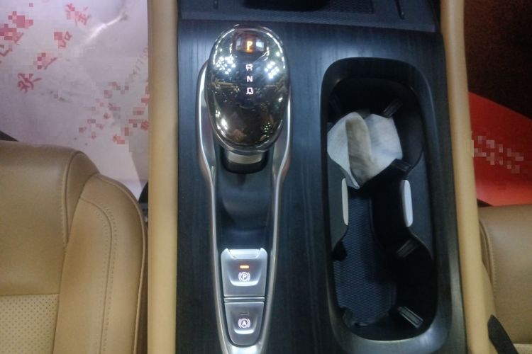 Used VOYAH Dream 2024 PHEV Extended-Range Premium Edition
