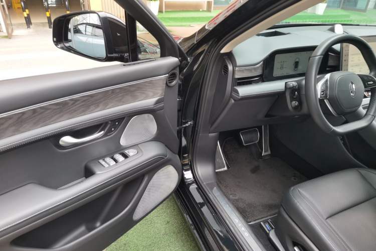 Used Hima AITO M5 2022 Extended-Range Four-Wheel Drive Performance Version