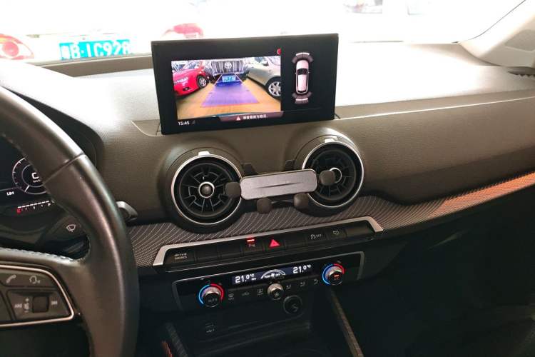 TDK.VehicleDetails.img