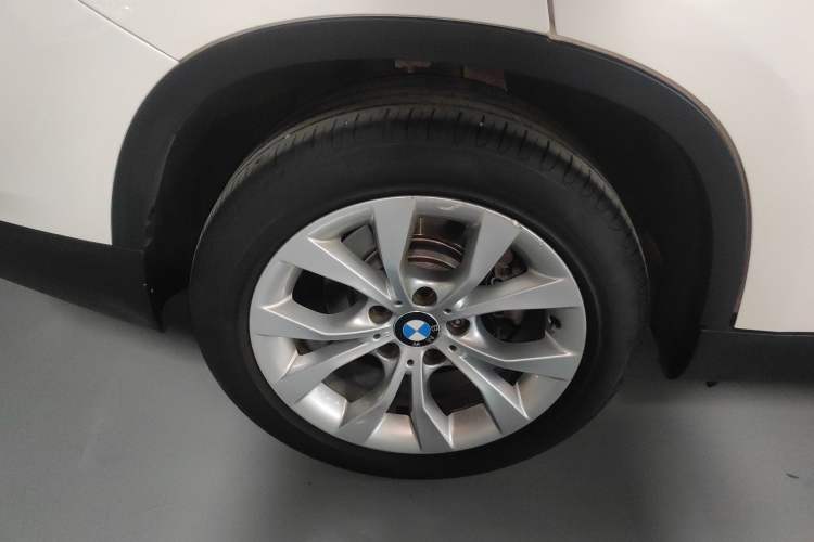 Used BMW X1 2013 sDrive18i Fashion Model
