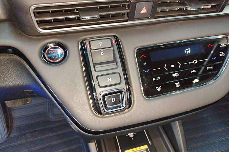 Used Honda Elysion 2022 2.0L eHEV Luxury First Edition