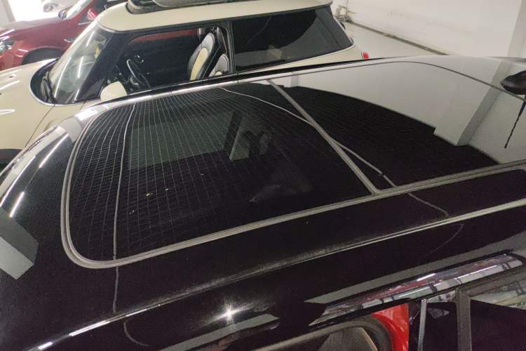 Used  MINI 2016 2.0T COOPER S Pioneer Edition Five-Door Model
