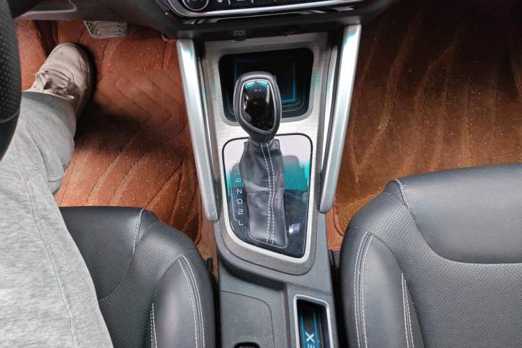 Used Geely Auto Vision X3 2017 1.5L Automatic Prestige Model
