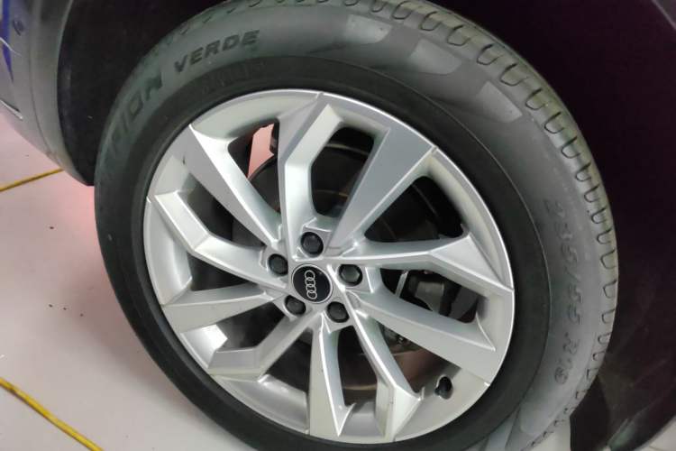 Used Audi Q5L 2022 40T Luxury Dynamic Model