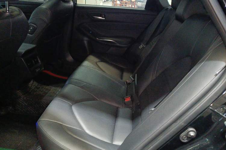 Used Toyota Avalon 2022 2.0L Luxury Edition
