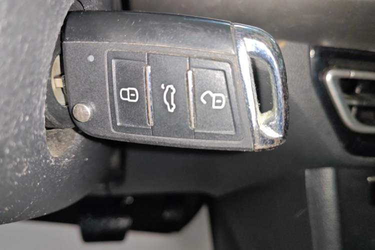 Used Volkswagen Lavida 2023 1.5L Automatic De Yi Edition