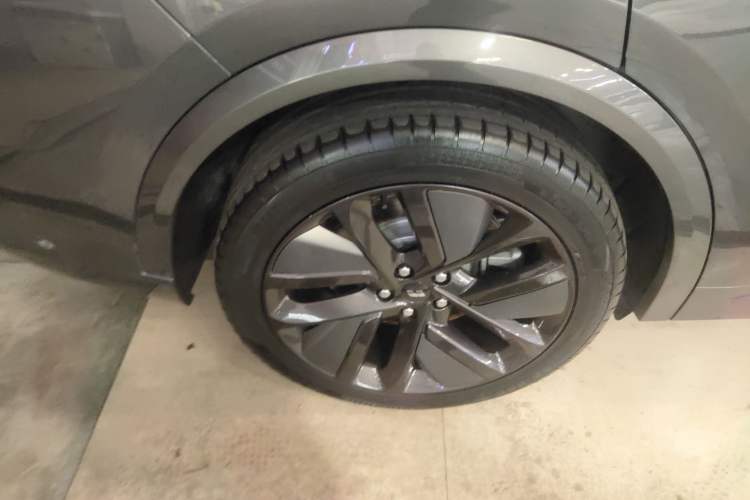 Used Li Auto L9 2022 Max model
