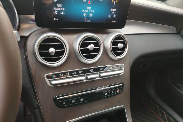 Used Mercedes-Benz GLC 2021 GLC 260 L 4MATIC Luxury Model
