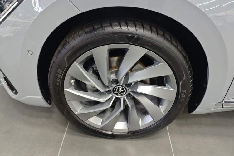 Used Volkswagen FAW-Volkswagen CC 2023 380TSI Striking Edition
