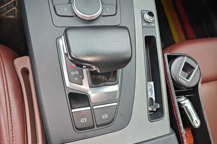 Used Audi Q5L 2018 40 TFSI Prestige Edition China V