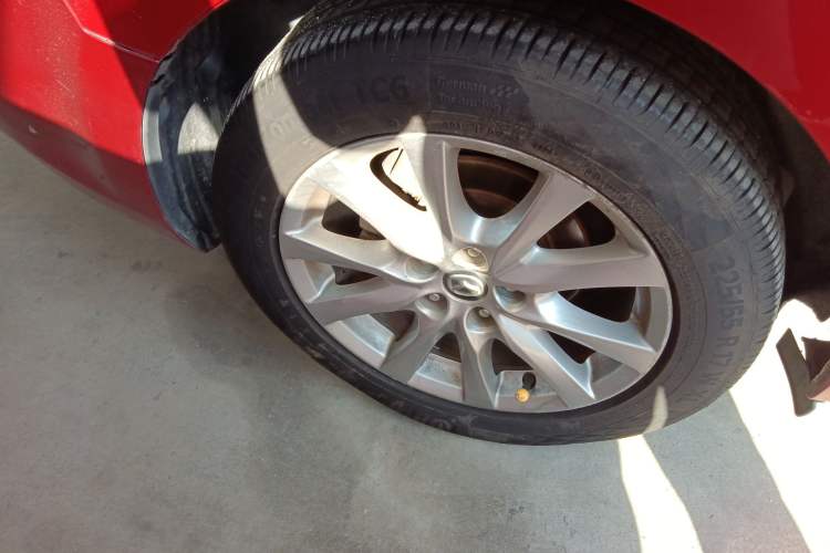 Used Mazda Atenza 2015 2.0L Blue Sky Luxury Edition
