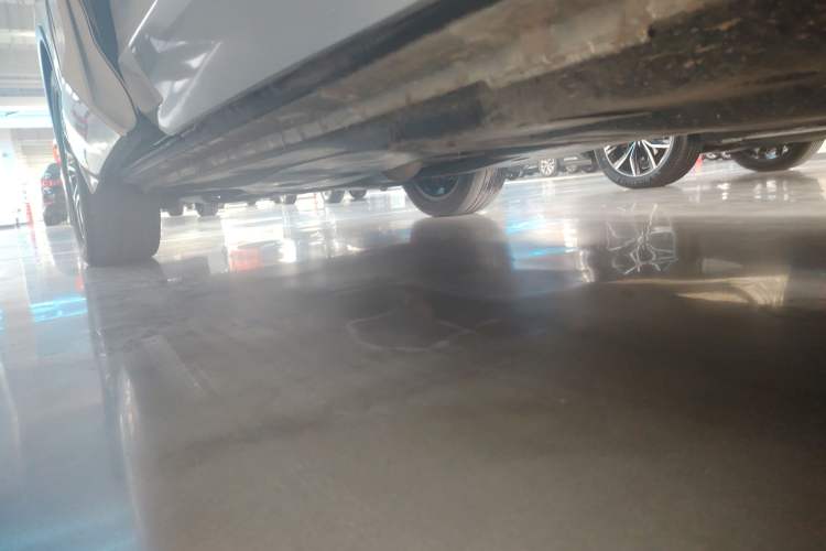 Used Volkswagen Tiguan L 2022 330TSI Automatic Two-Wheel Drive R-Line Enhanced Edition
