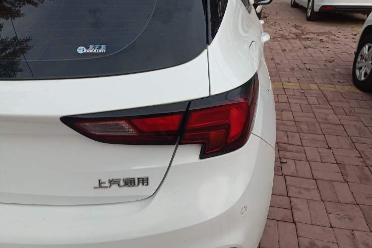 Used Buick Verano 2016 Hatchback GS 20T Dual-Clutch Passionate Sporty Model
