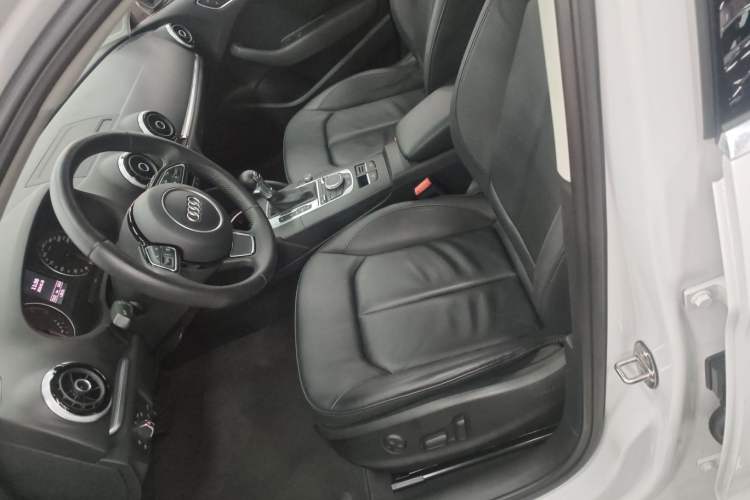 Used Audi A3 2016 Limousine 35 TFSI Style Edition
