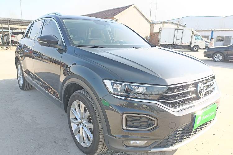 Used Volkswagen T-ROC 2018 280TSI DSG Two-Wheel Drive Advanced Version China V Emission Standard
