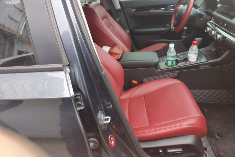 Used Honda Civic 2022 240TURBO CVT Dynamic Edition
