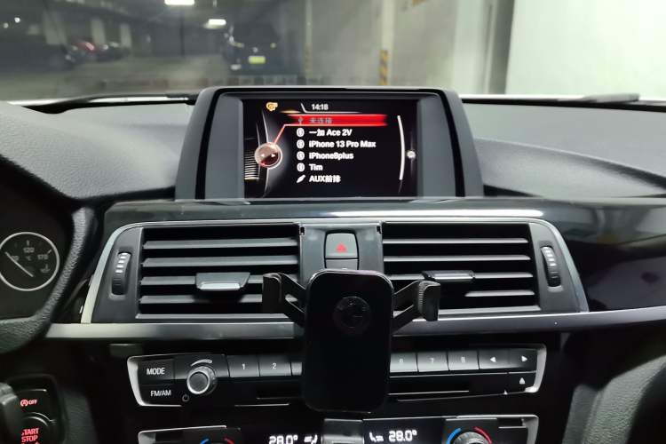 Used BMW 3 Series 2016 320Li Ambition Model
