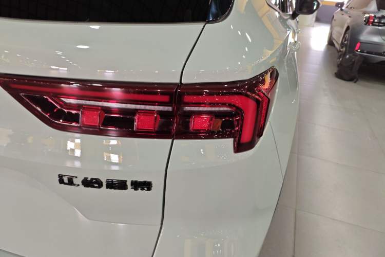 Used Ford Equator Sport New Energy 2025 Luxury Plus Version