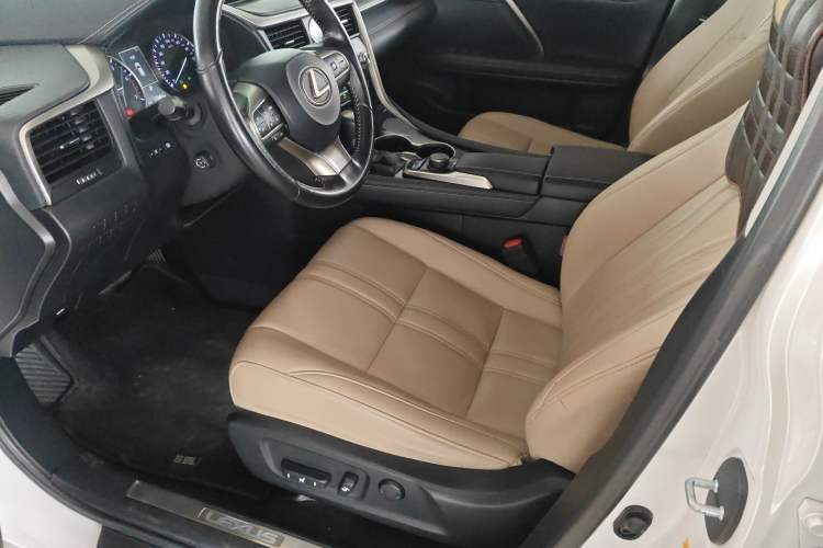 Used Lexus RX 2016 300 Two-Wheel Drive Elite Version China V Standard