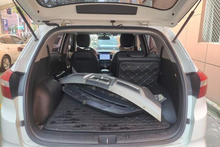 Used Hyundai ix25 2015 1.6L Automatic Two-Wheel Drive Smart GLS Trim
