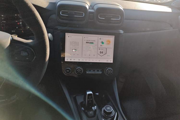 Used Lynk & Co 03 2022 2.0TD DCT JingPro