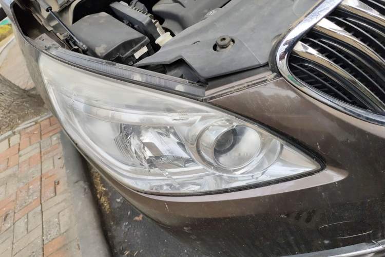 Used Buick GL8 2015 2.4L Luxury Business Premium Edition
