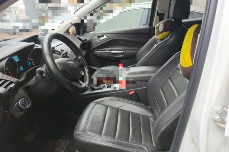 Used Ford Kuga 2017 EcoBoost 180 Two-Wheel-Drive Platinum Edition
