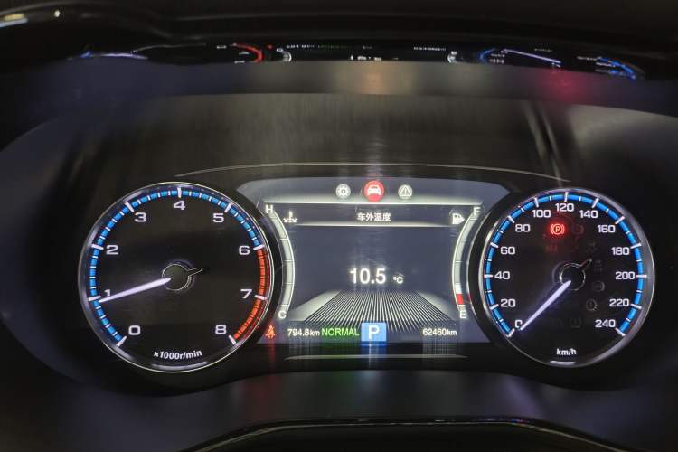 Used GAC Trumpchi M8 2018 320T Luxury Edition
