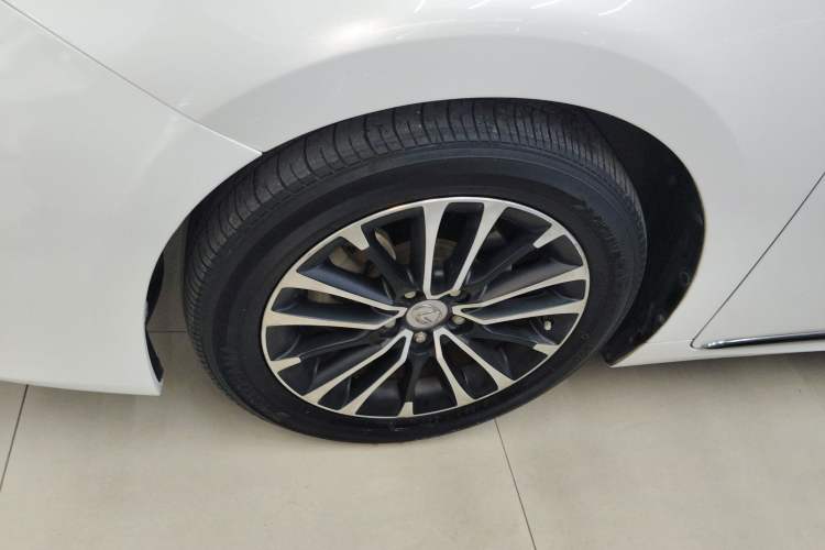 Used Lexus ES 2016 200 Midnight Special Limited Edition
