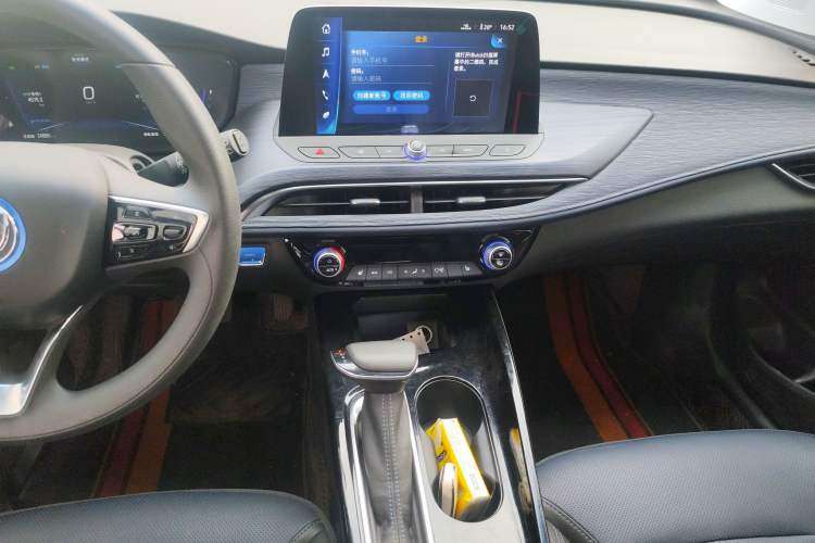 Used Buick Velite 6 2022 Plug-in Hybrid Connected Smart Edition
