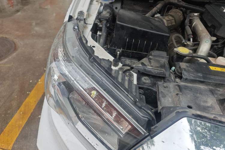 Used Dongfeng Ruichi 6 2023 2.3T Manual 4x4 Diesel Standard Version
