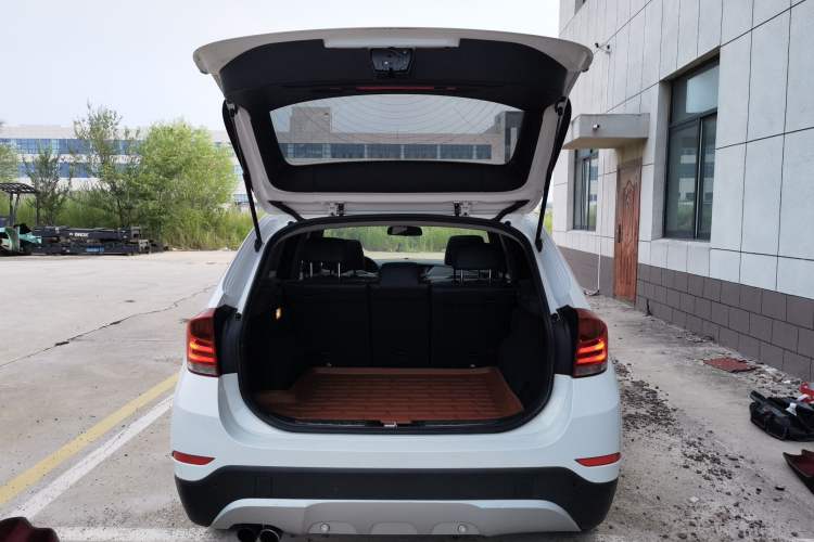 Used BMW X1 2014 sDrive18i X Design Package
