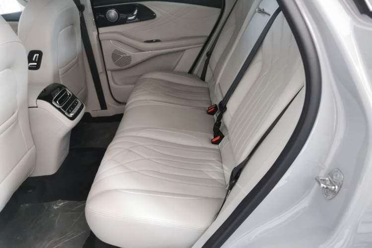 Used  Stellar 2023 400T Four-Wheel Drive Luxury Edition