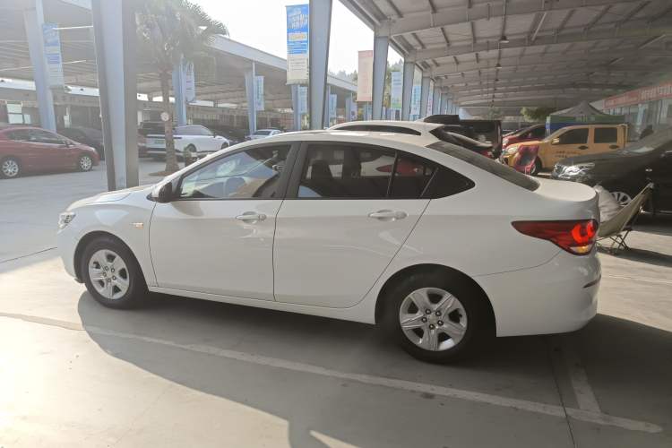 Used Chevrolet Cavalier 2019 320 Automatic Enjoyment with Sunroof