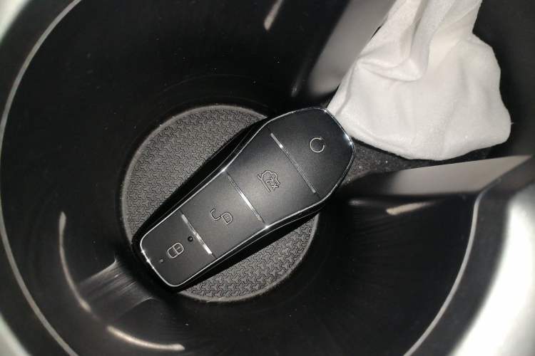 Used BYD Qin PLUS 2025 DM-i Smart Drive 55KM Leading Model
