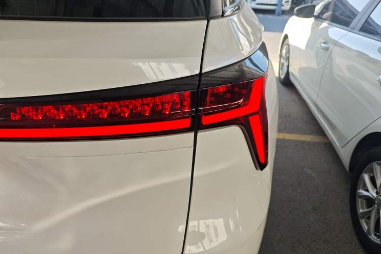 Used Changan CS75 PLUS 2024 3rd Generation Champion Edition 2.0T Intelligent Drive Performance Model
