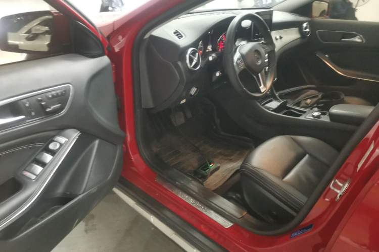 Used Mercedes-Benz GLA 2016 GLA 200 Fashion Model