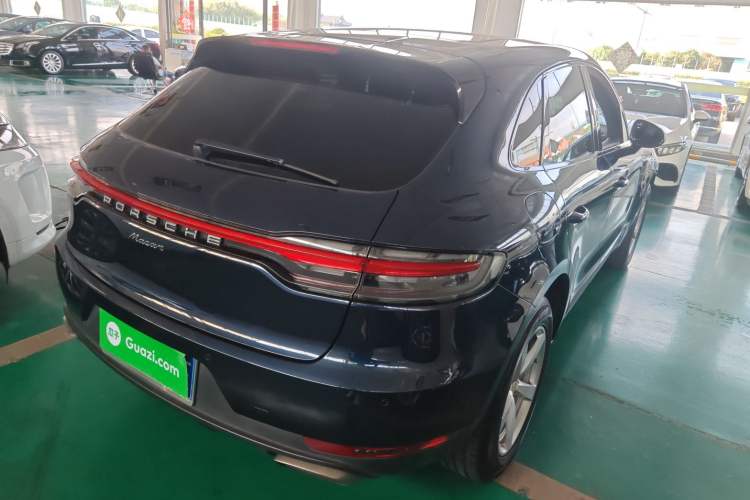 Used Porsche Macan 2021 Macan 2.0T

