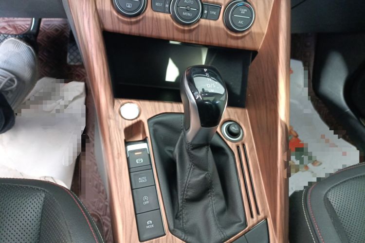 Used Volkswagen Tayron 2019 330TSI Two-Wheel Drive Luxury Model China VI Standard
