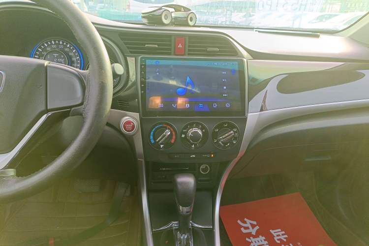 Used Honda Crider 2013 1.8L automatic luxury edition