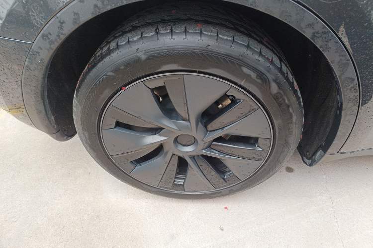 Used Tesla Model Y 2024 Rear-Wheel-Drive Version