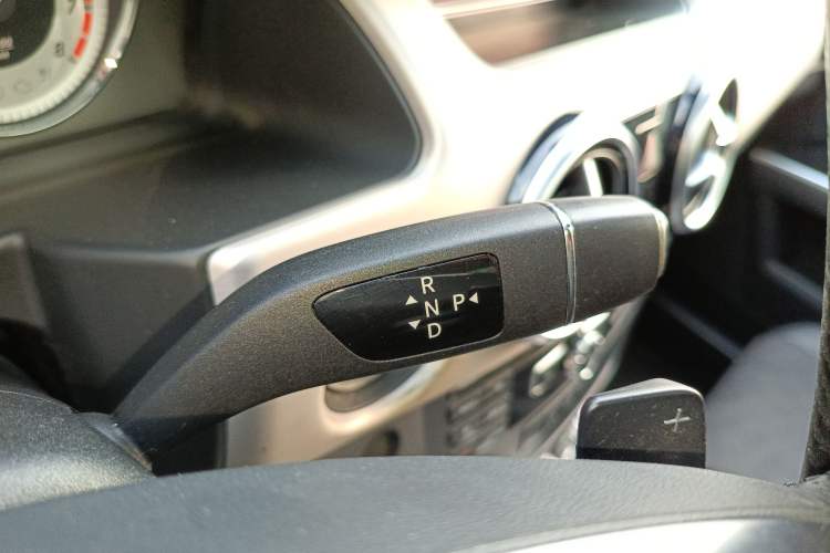 Used Mercedes-Benz GLK-Class 2014 GLK 200 Standard Model