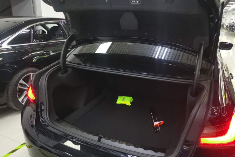 Used BMW 3 Series 2023 325Li M Sport Night Edition Package
