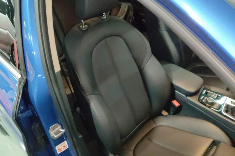 Used BMW 1 Series 2018 118i Sport Edition