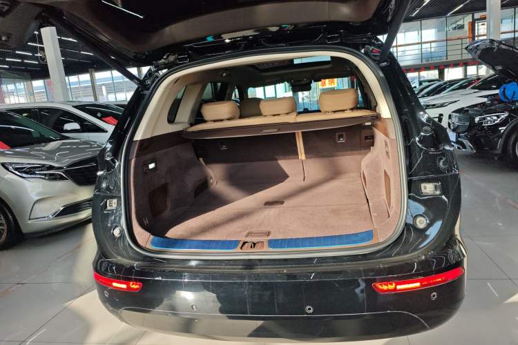 Used Hima AITO M7 2024 1.5T Rear-Drive Plus Version 5 Seats
