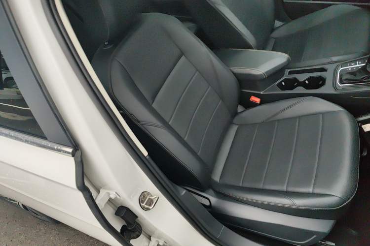 Used Volkswagen Lavida 2022 1.5L Automatic Comfort Edition
